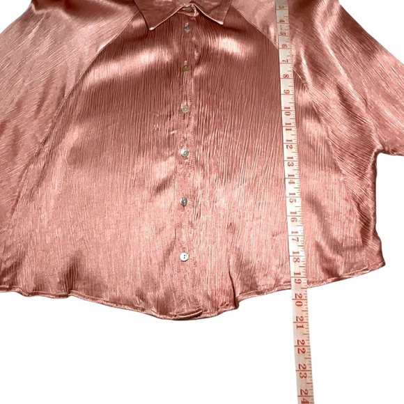 MANGO 100% Viscose Satiny Cropped Batwing Long Sleeve Button Front Blouse Sz 6 - Picture 8 of 9